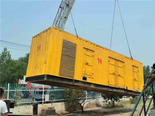 郓城300KW柴油发电机组油耗是多少?